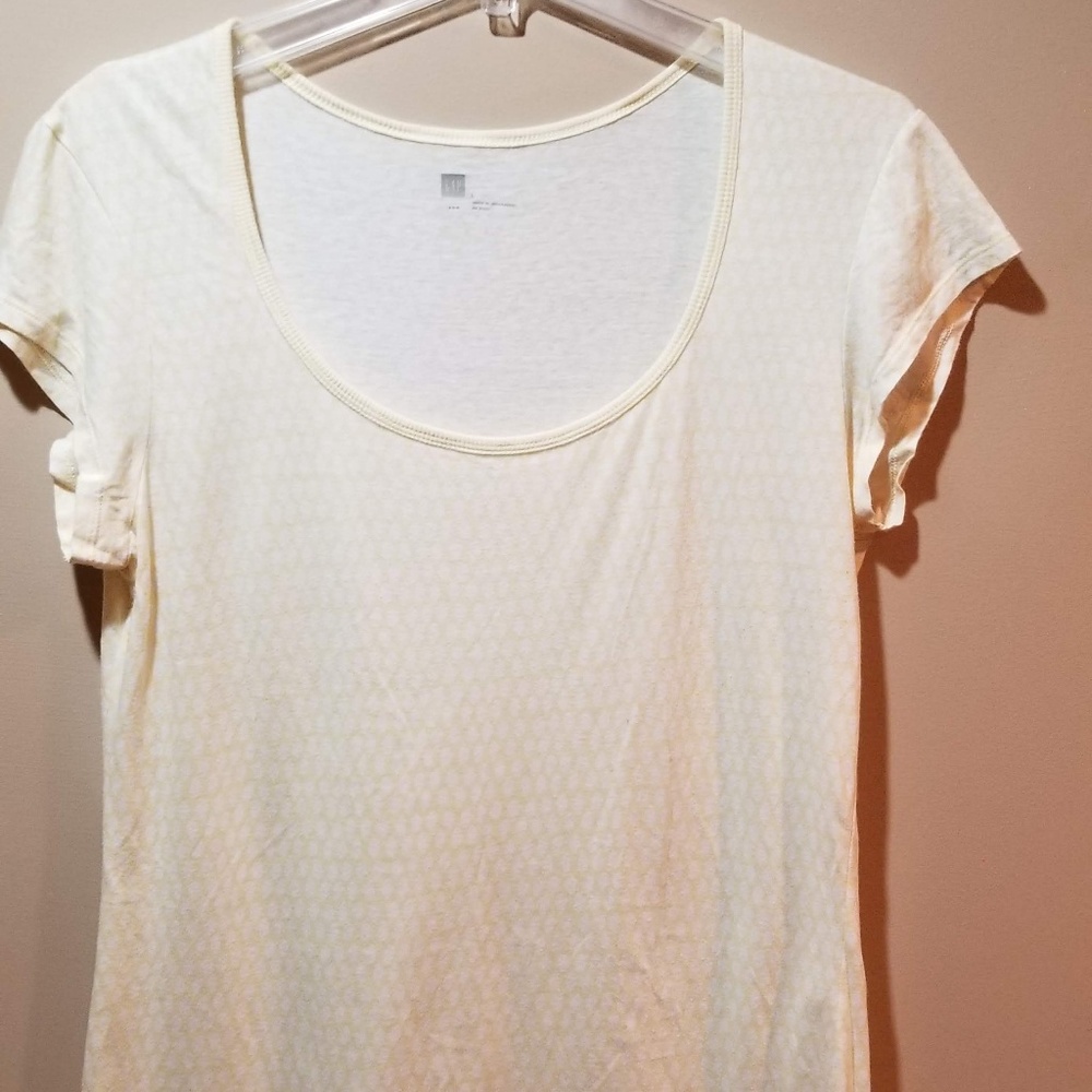 Soft Casual Scoop Neck Tee